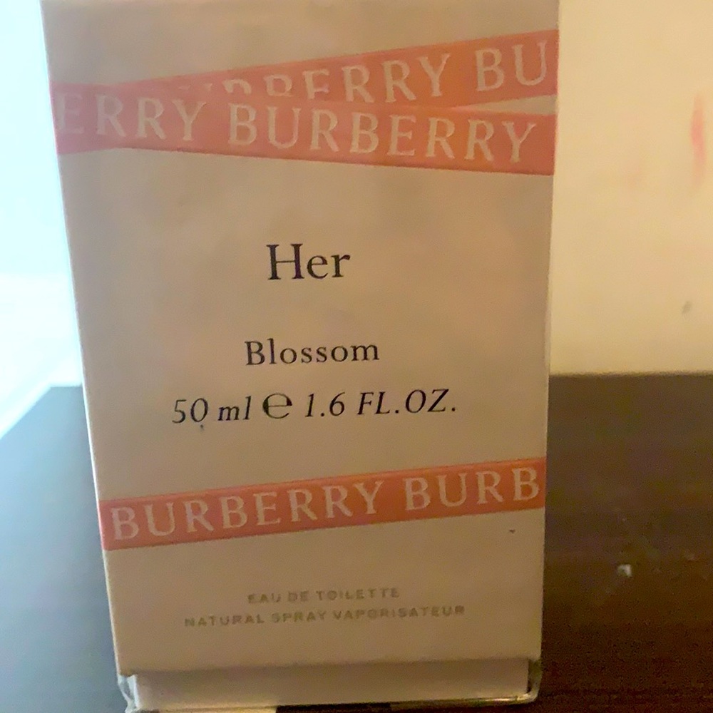 Brand new Burberry her blossom perfume.